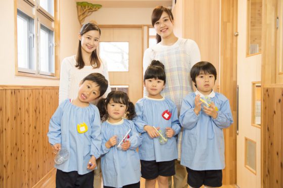 幼稚園教諭 転職
